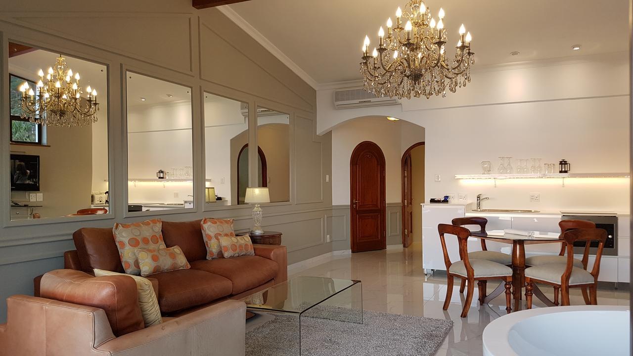 Bayview Penthouses And Rooms Cape Town Bagian luar foto