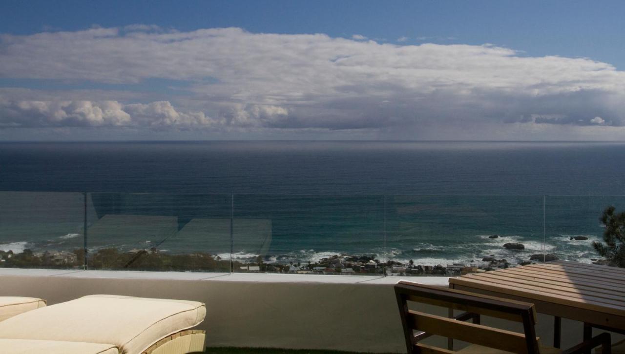 Bayview Penthouses And Rooms Cape Town Bagian luar foto